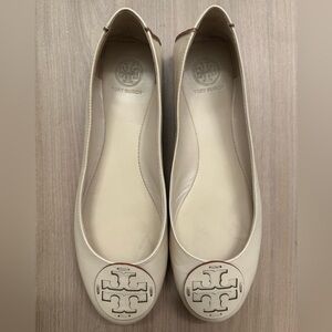 Tory Burch Beige Leather Flats